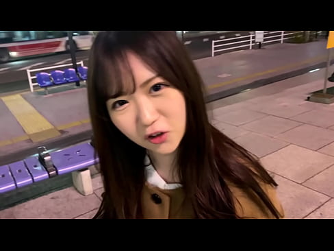 ❤️ Sie ist eine Freundin, die dem gleichen Club an der Universität angehörte, und sie ist das attraktivste Mädchen im Club - eine japanische sexy Atmosphäre. Fuck video bei uns