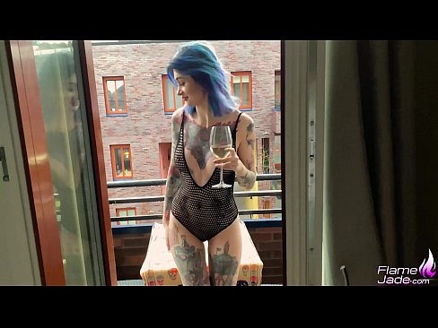 ❤️ Großartiges Mädchen lutscht mit einem Schluck und fickt leidenschaftlich unter freiem Himmel Fuck video bei uns